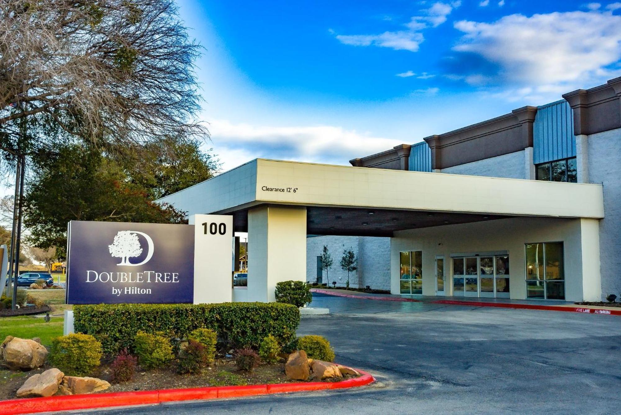 Doubletree By Hilton Fort Worth South Ngoại thất bức ảnh
