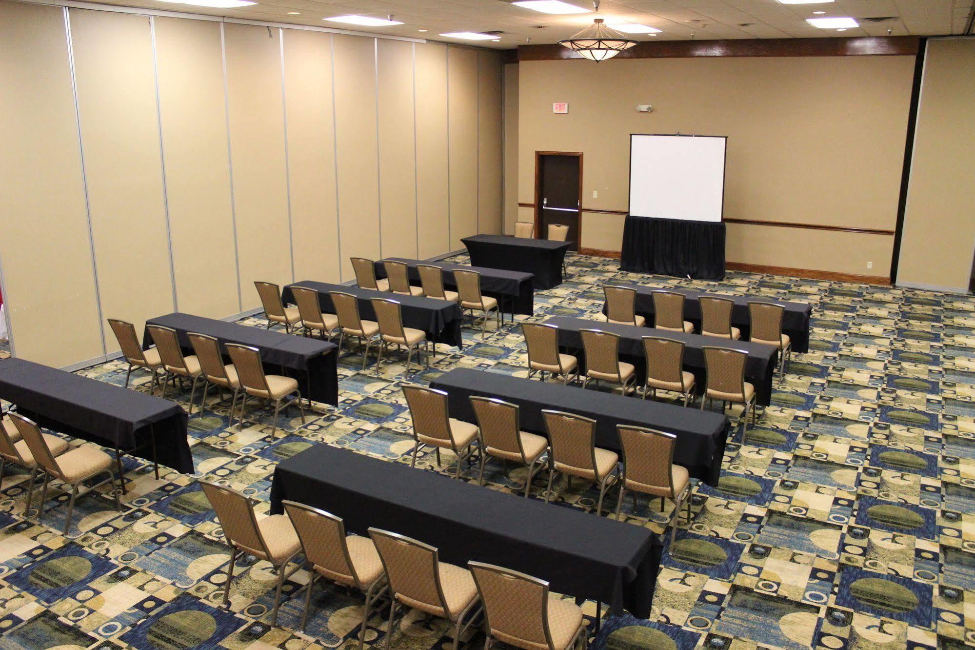 Doubletree By Hilton Fort Worth South Ngoại thất bức ảnh
